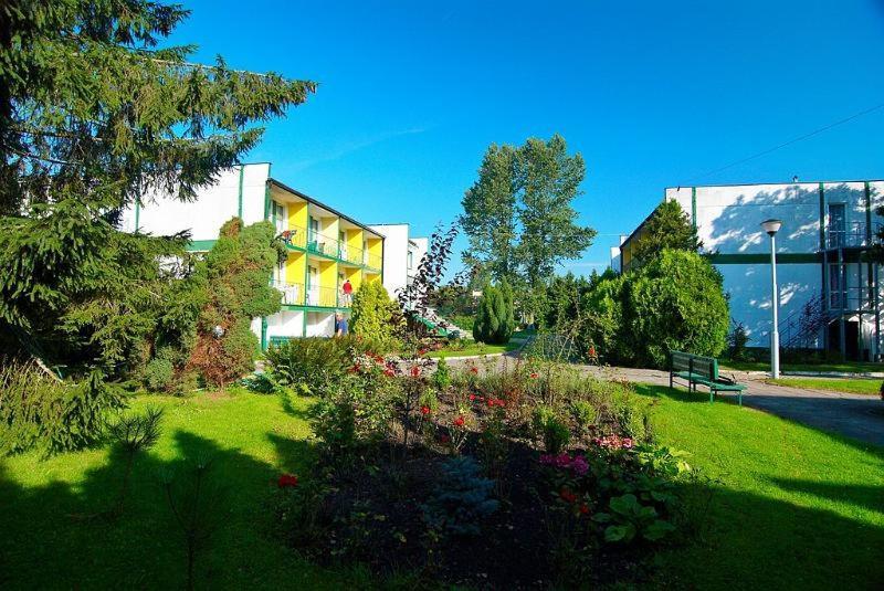 Egm-Lazy Hotel Exterior foto